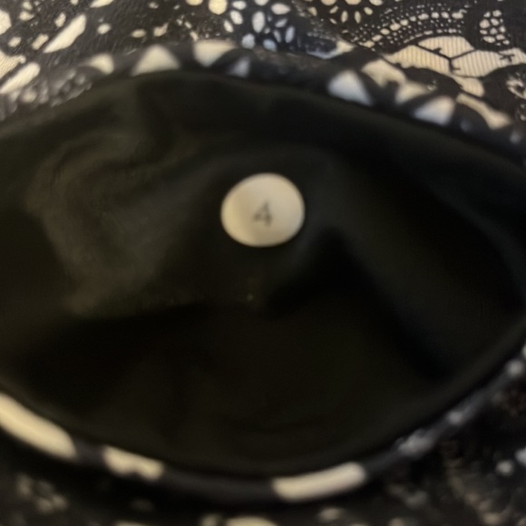 Lululemon Leggings - Picture 3 of 3